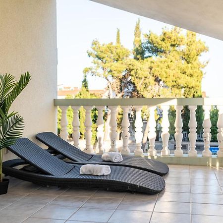 Magnolia Apartmani Vodice Kültér fotó