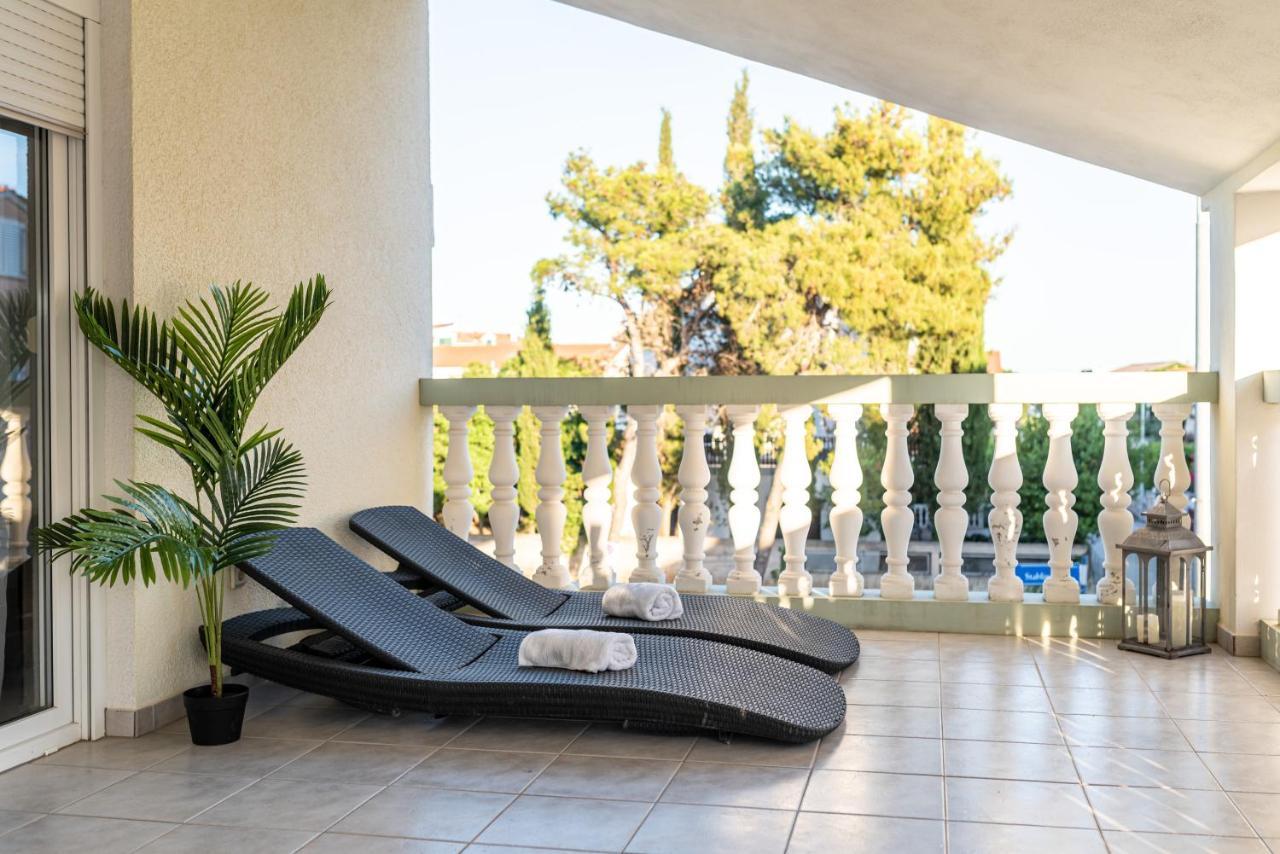 Magnolia Apartmani Vodice Kültér fotó