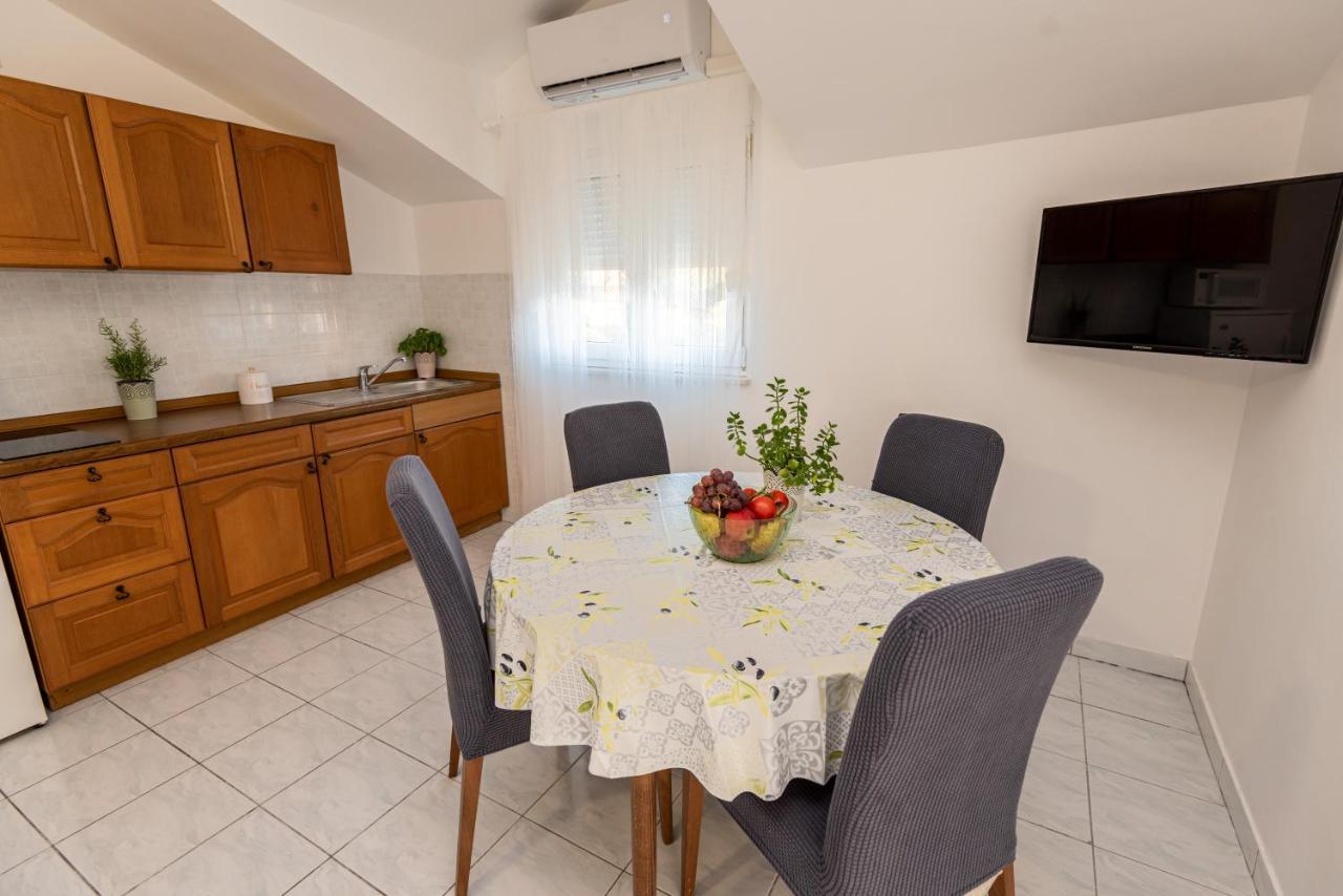 Magnolia Apartmani Vodice Kültér fotó