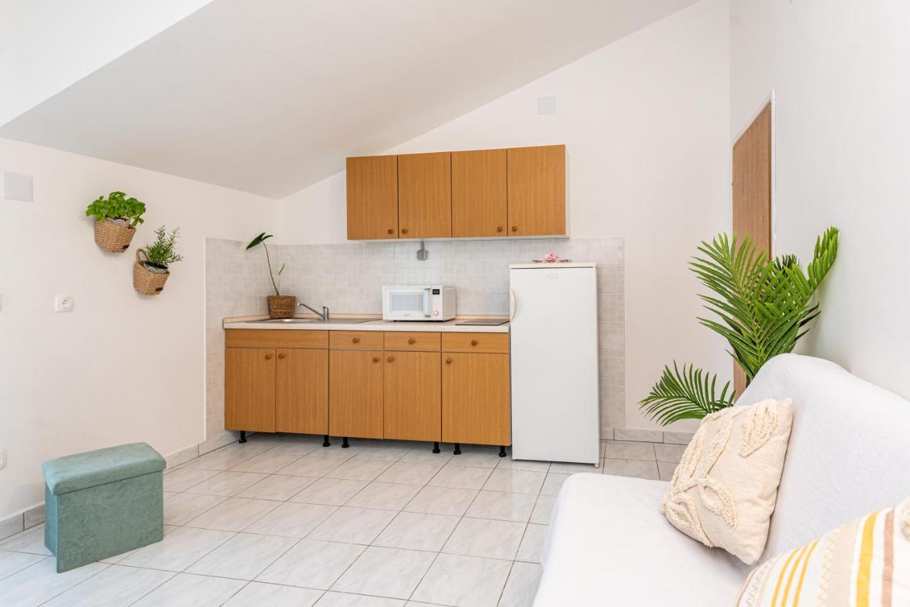Magnolia Apartmani Vodice Kültér fotó