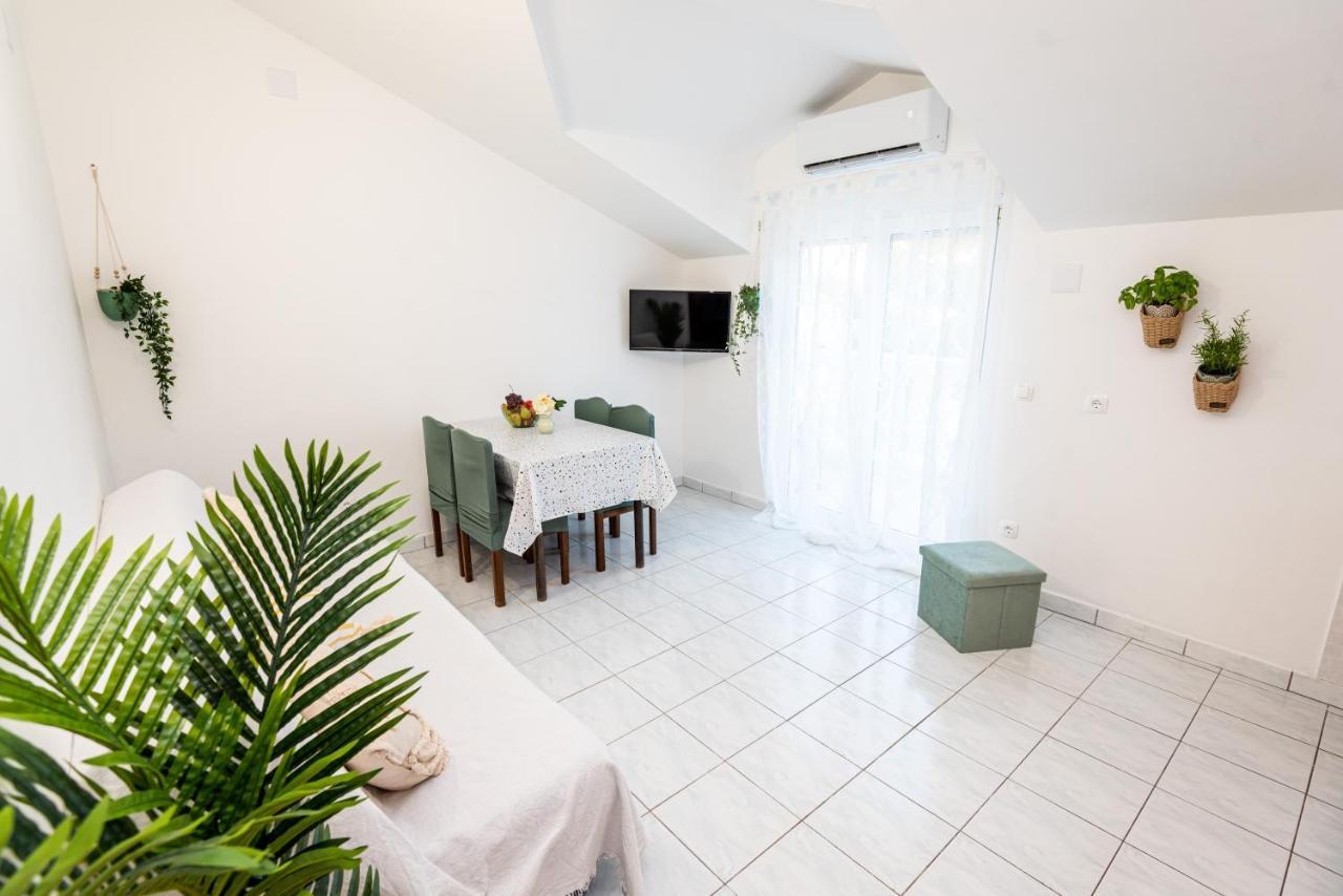 Magnolia Apartmani Vodice Kültér fotó