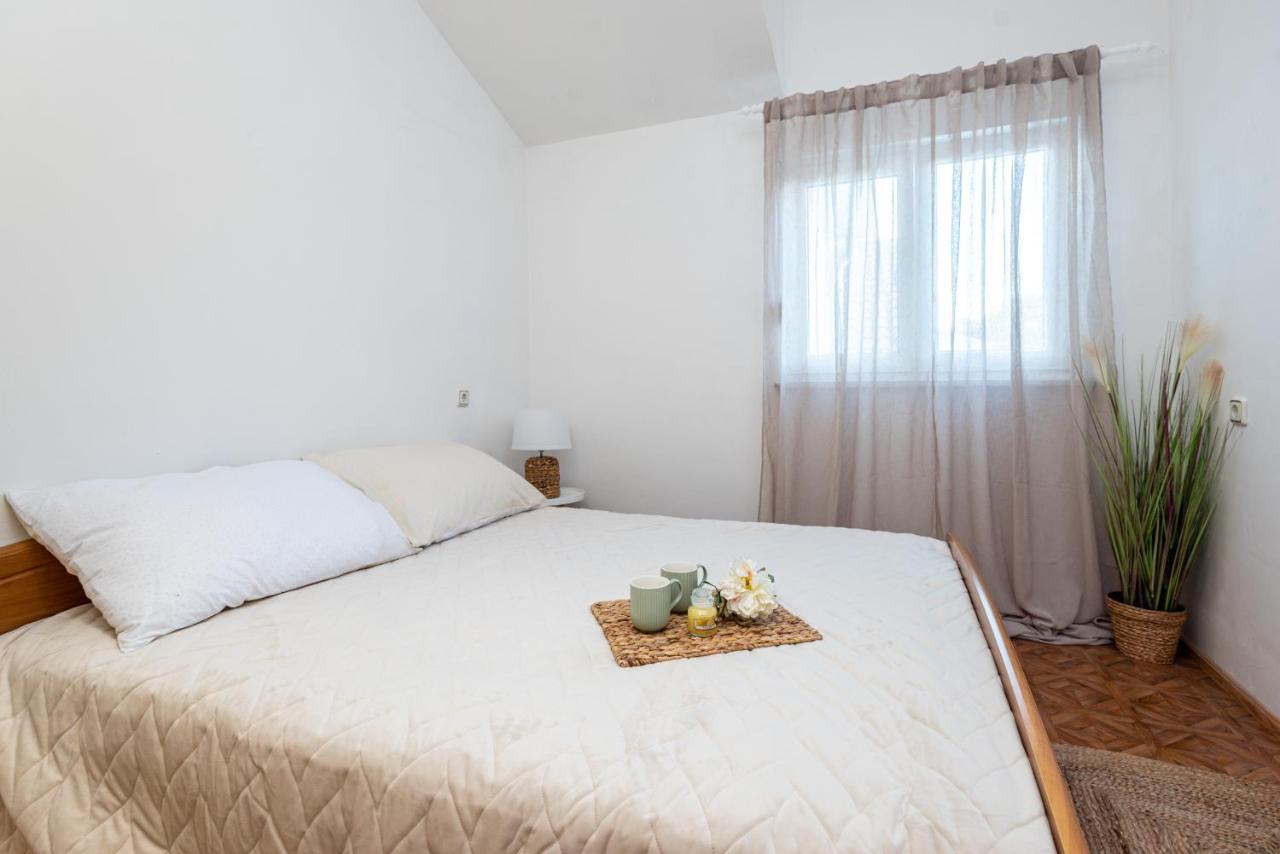 Magnolia Apartmani Vodice Kültér fotó